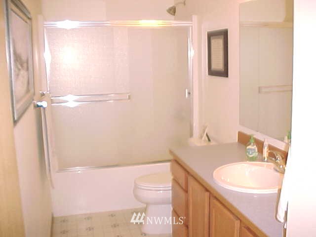 302 East Avery Road Chehalis, WA 98532 - Photo 9 of 13
