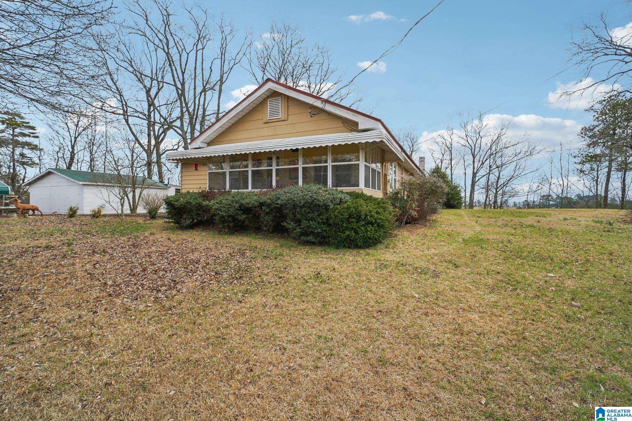 1437 Jones Chapel Loop Springville, AL 35146 - Photo 2 of 22