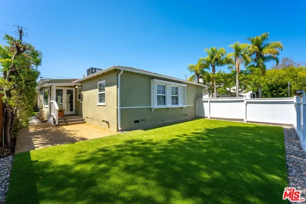 $6,250 | 2904 Oakhurst Avenue, Los Angeles, CA 90034