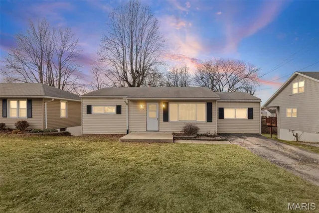 $78,500 | 2706 Shordell Drive, Godfrey, IL 62035