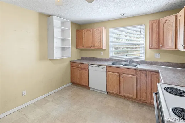 $78,500 | 2706 Shordell Drive, Godfrey, IL 62035