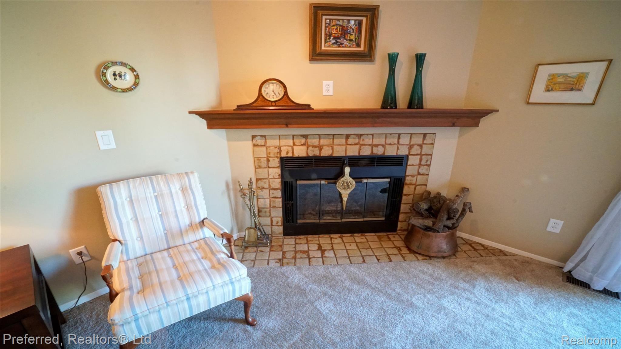 22469 Mill Road Novi, MI 48375 - Photo 10 of 30 DSC01458_9.jpg