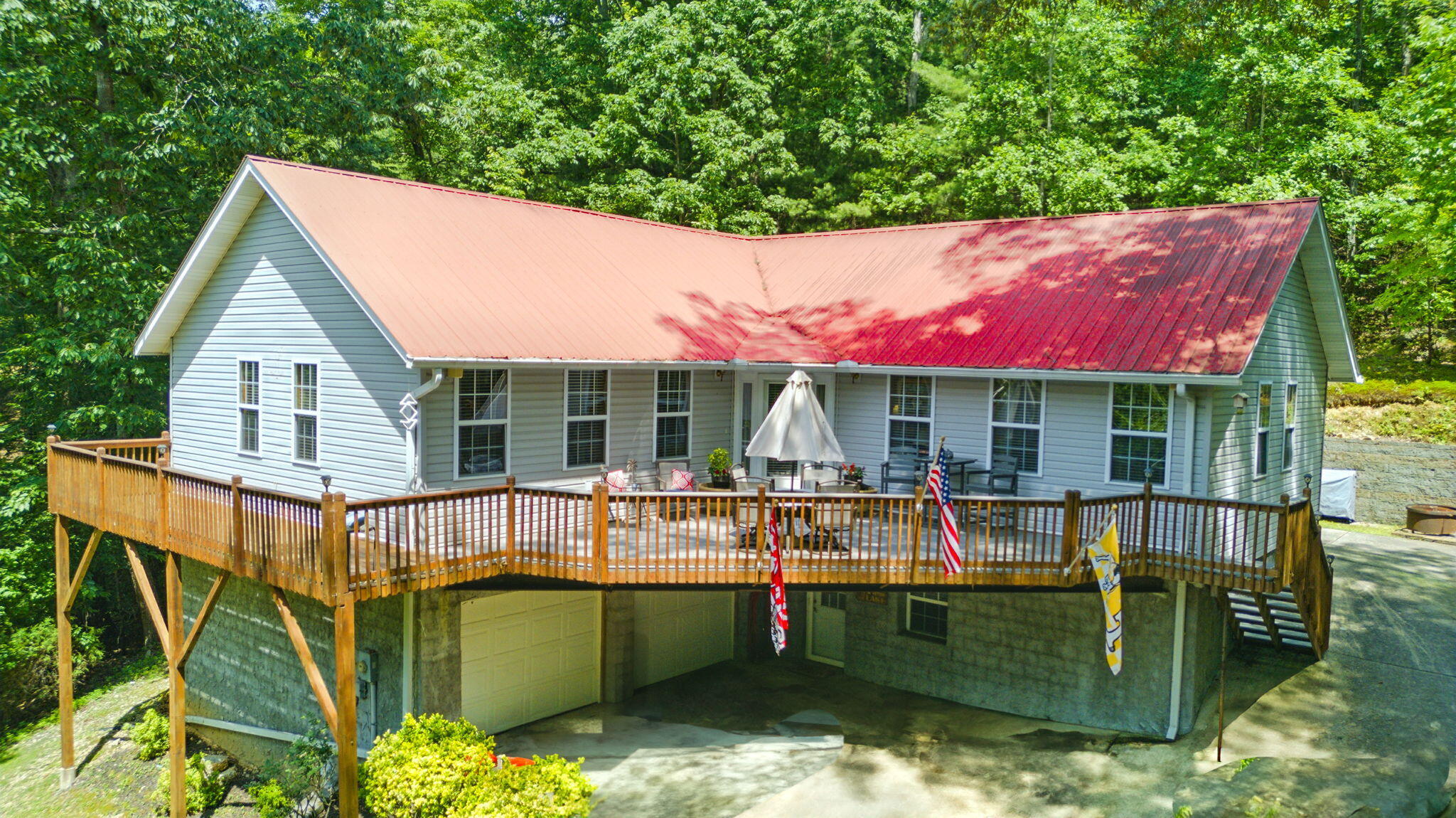 7054 Ski Club Road Harrison, TN 37341 - Photo 2 of 37 2-web-or-mls-Photo_002