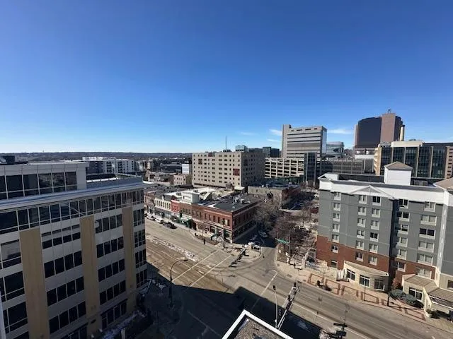 $309,900 | 220 Broadway Avenue South, Unit 1107, Rochester, MN 55904