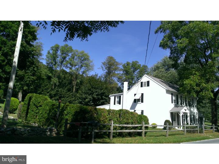 471 Oley Road Fleetwood, PA 19522 - Photo 1 of 25 Exterior Side