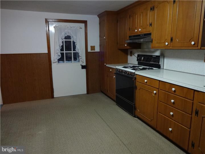 471 Oley Road Fleetwood, PA 19522 - Photo 21 of 25 Kitchen