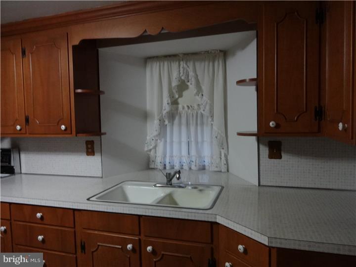 471 Oley Road Fleetwood, PA 19522 - Photo 22 of 25 Kitchen