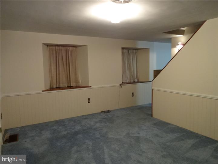 471 Oley Road Fleetwood, PA 19522 - Photo 25 of 25 Living Room
