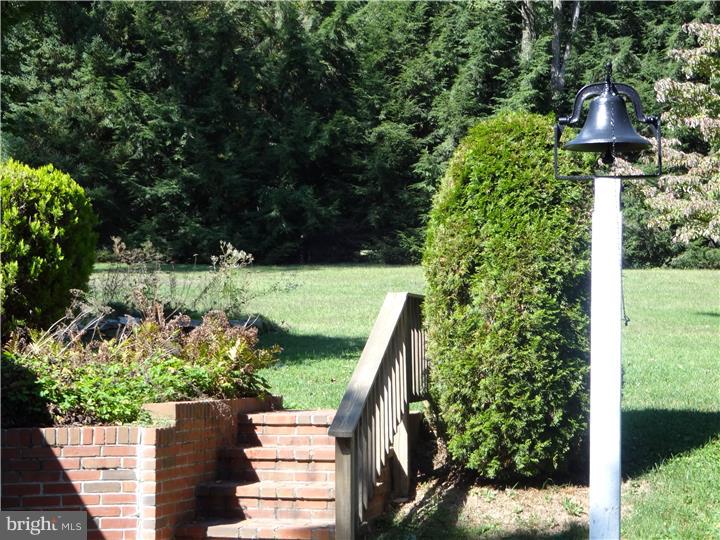 471 Oley Road Fleetwood, PA 19522 - Photo 9 of 25 Back Yard