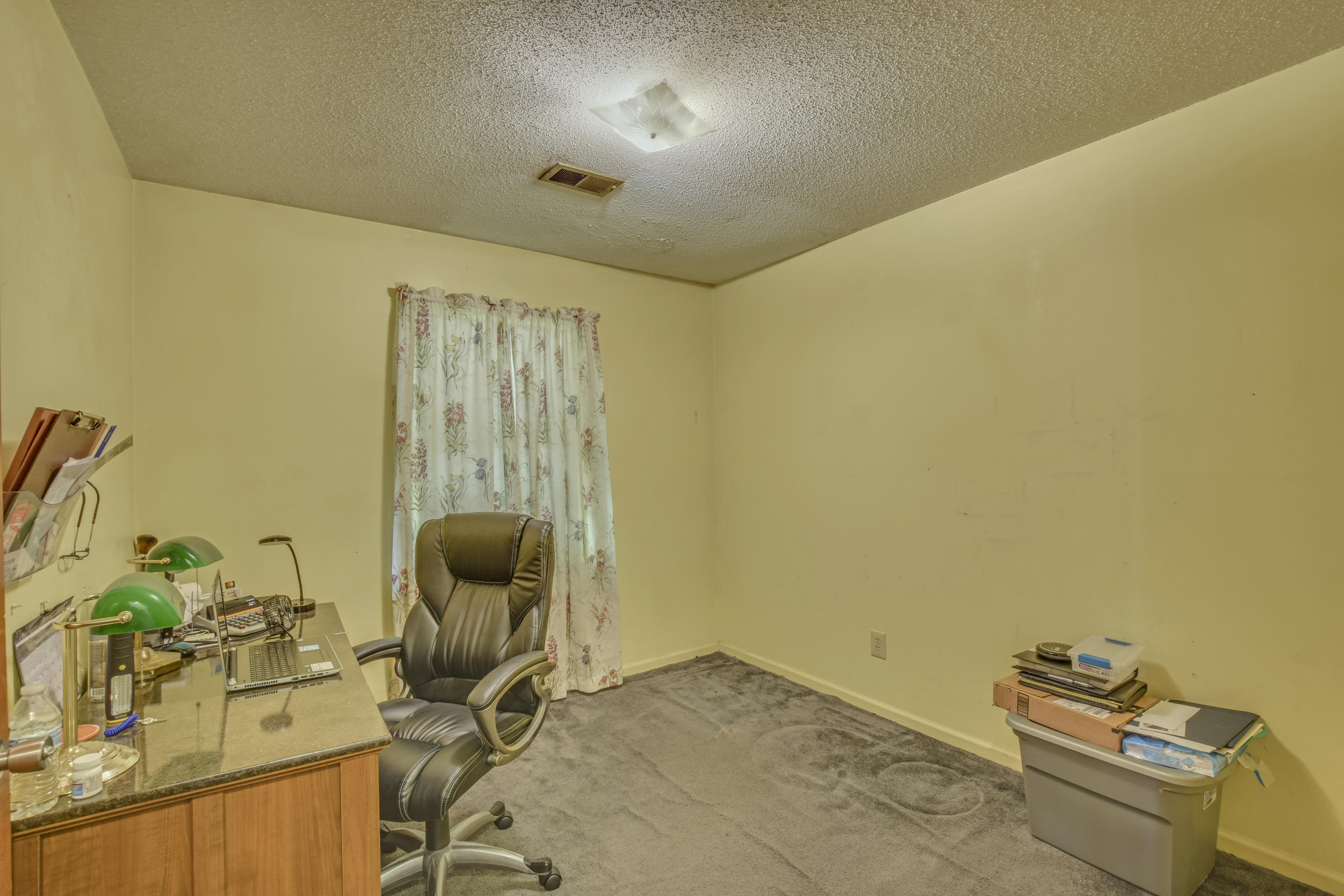 108 Waring Road Summerville, SC 29485 - Photo 13 of 16 7