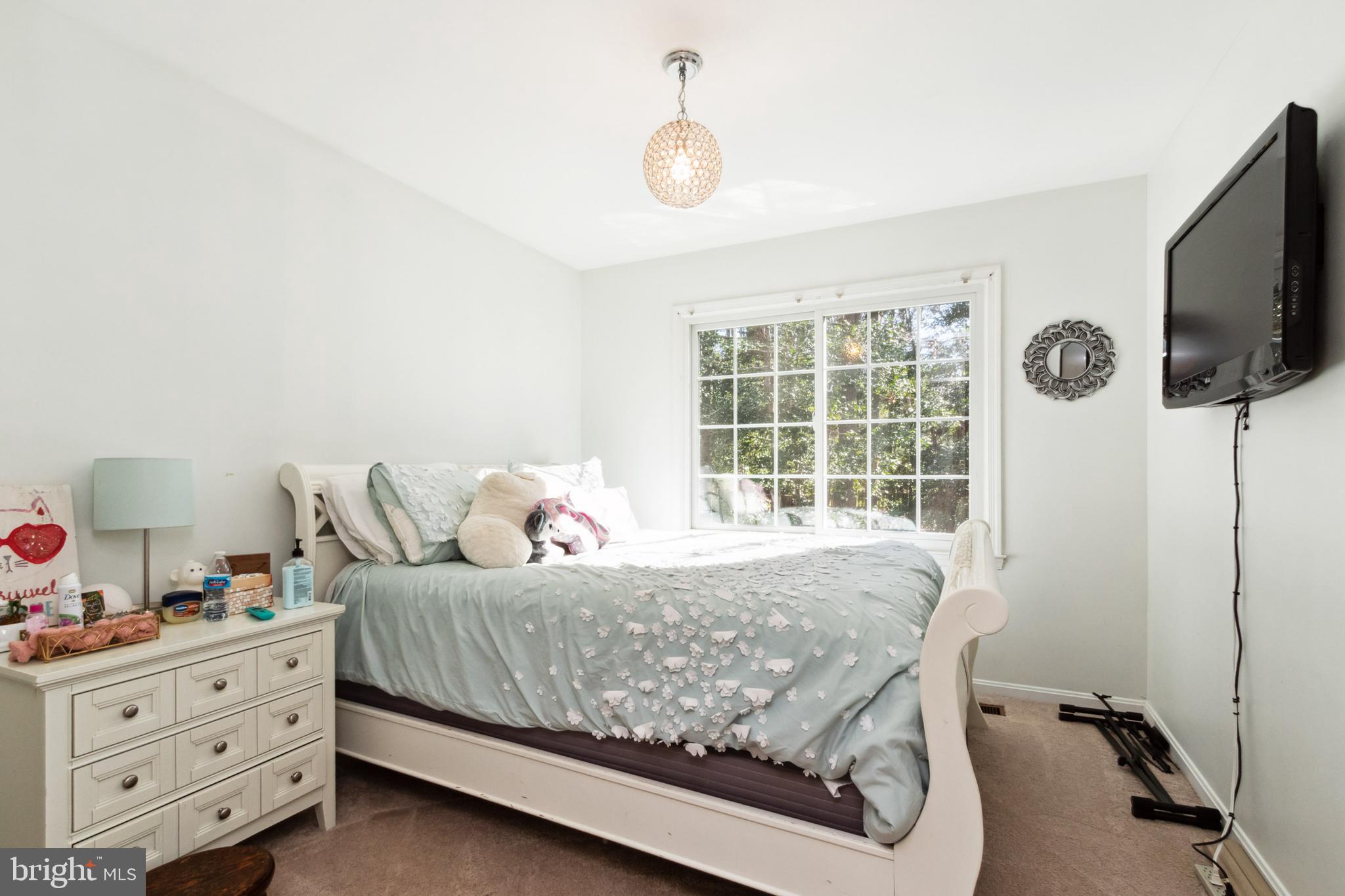 9821 Natick Road Burke, VA 22015 - Photo 12 of 25