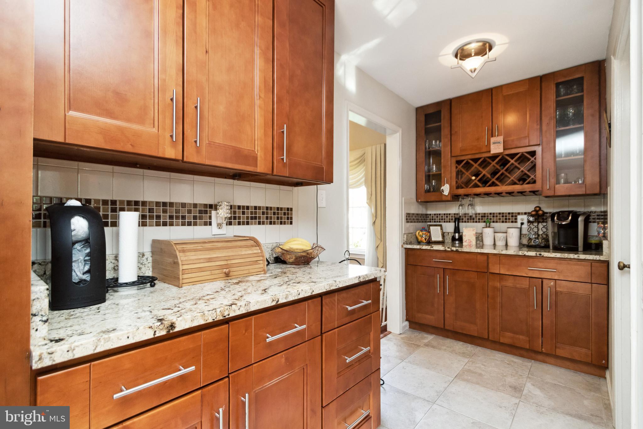 9821 Natick Road Burke, VA 22015 - Photo 9 of 25