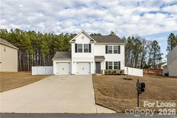$2,100 | 824 Yorkshire Drive, Albemarle, NC 28001