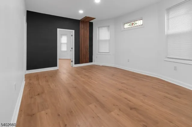 $2,000 | 45 Seymour Avenue, Newark, NJ 07108