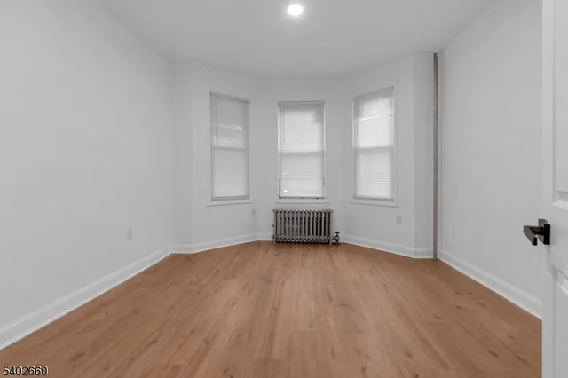 $2,000 | 45 Seymour Avenue, Newark, NJ 07108