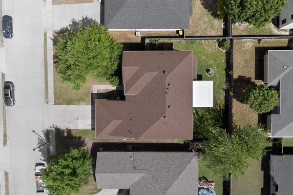 $349,000 | 812 Windswept Drive, Cedar Hill, TX 75104