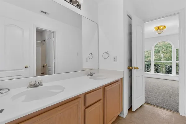 $349,000 | 812 Windswept Drive, Cedar Hill, TX 75104