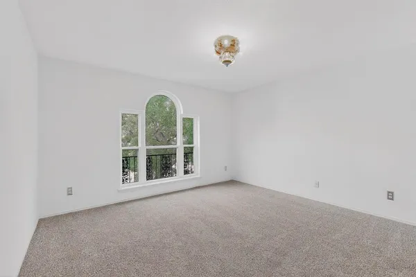 $349,000 | 812 Windswept Drive, Cedar Hill, TX 75104