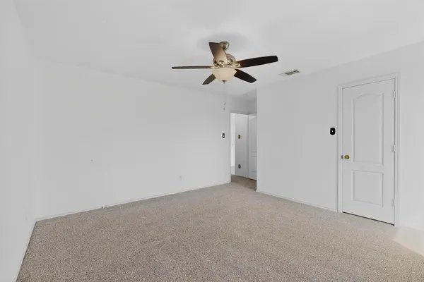 $349,000 | 812 Windswept Drive, Cedar Hill, TX 75104