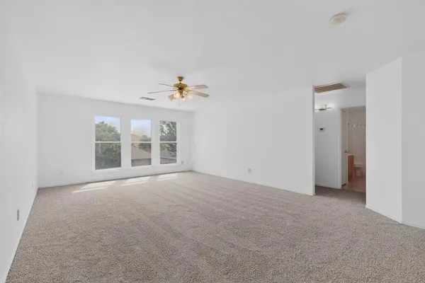 $349,000 | 812 Windswept Drive, Cedar Hill, TX 75104