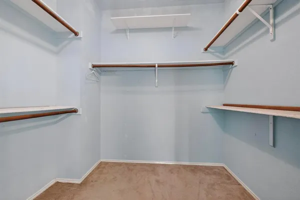 $349,000 | 812 Windswept Drive, Cedar Hill, TX 75104