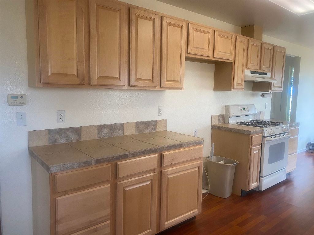 11324 Eastside Road Fort Jones, CA 96032 - Photo 8 of 19 Gallery Image 8