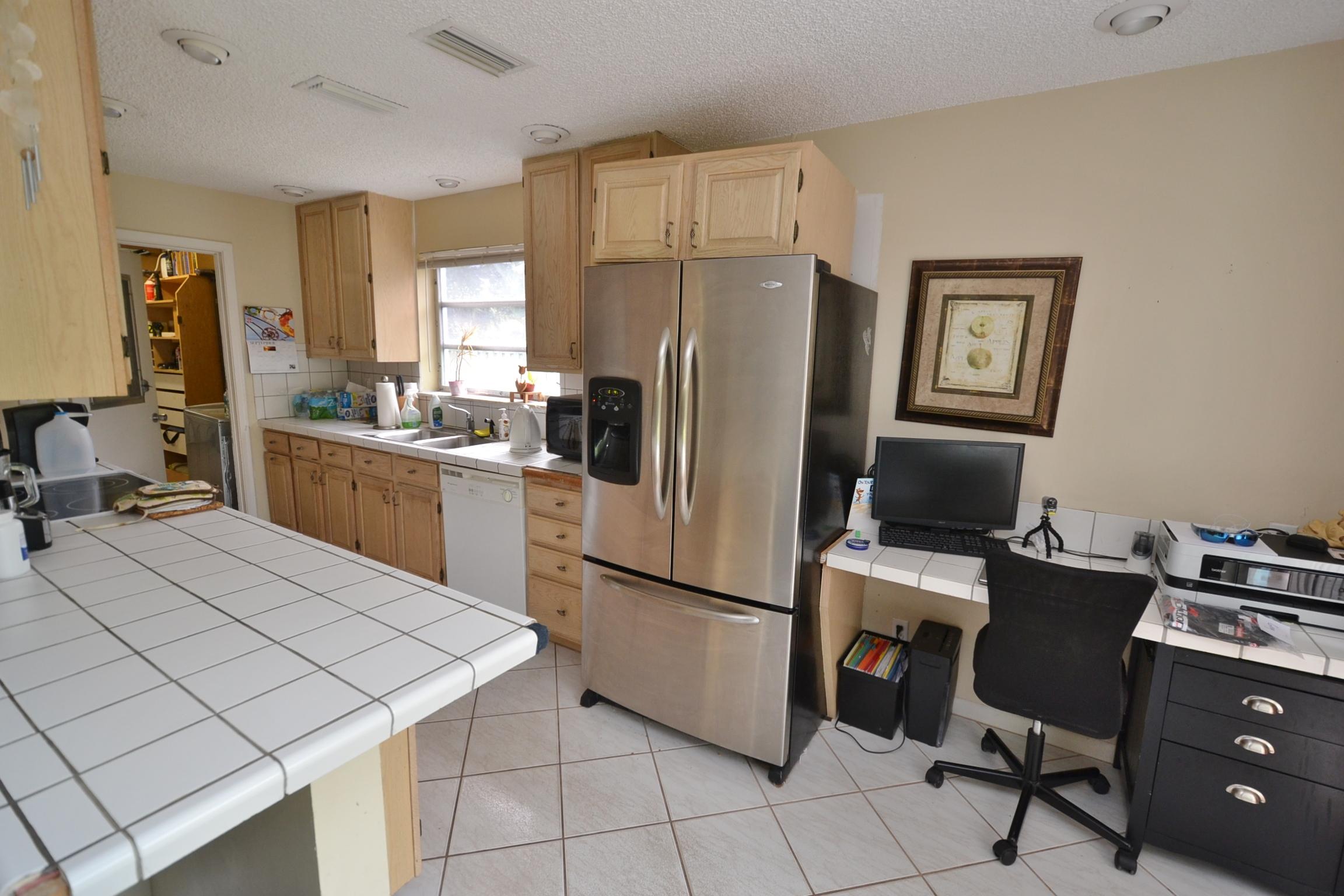 691 Sunset Road Boynton Beach, FL 33435 - Photo 11 of 24 kitch1