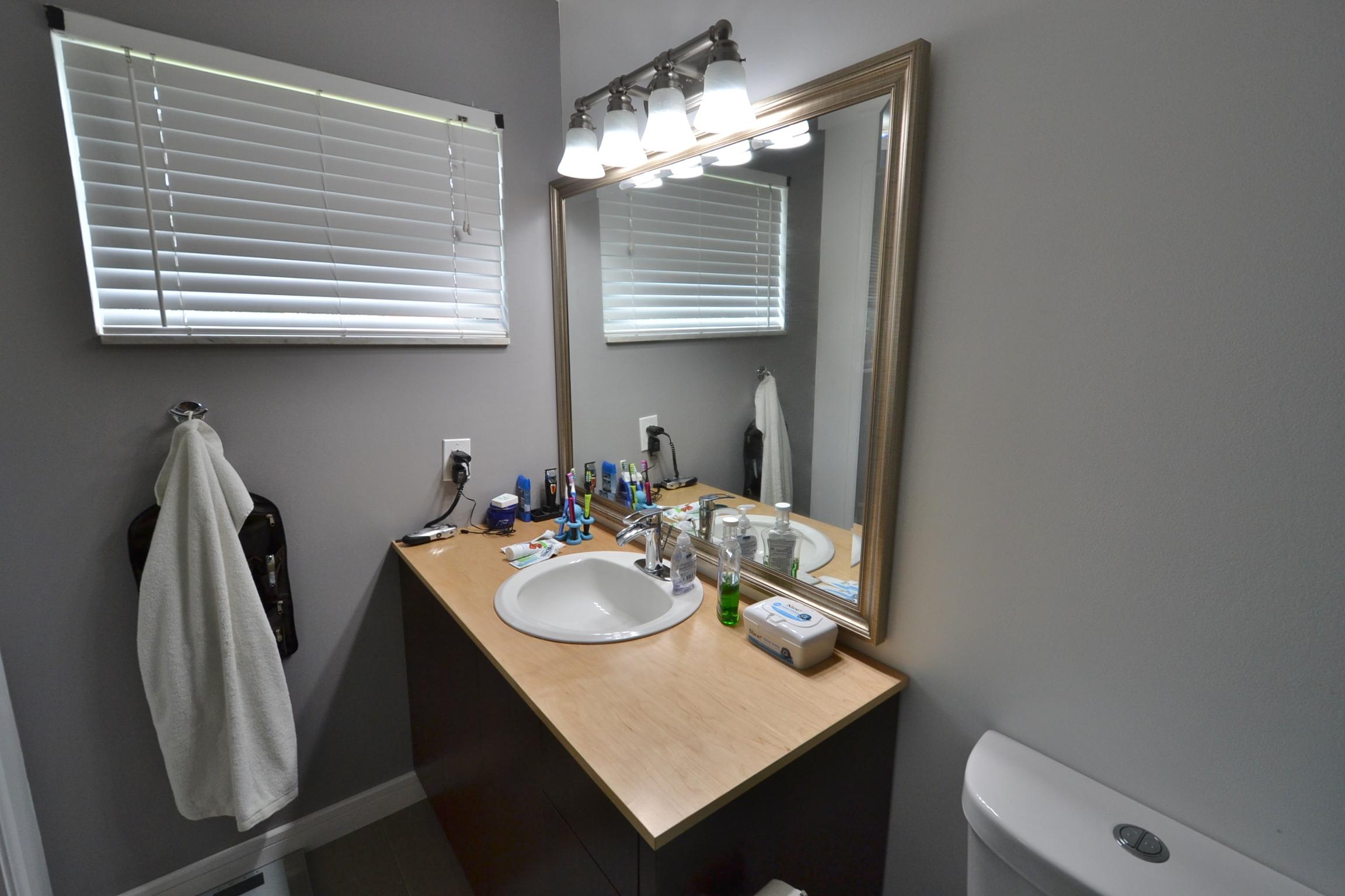 691 Sunset Road Boynton Beach, FL 33435 - Photo 16 of 24 mbath vanity