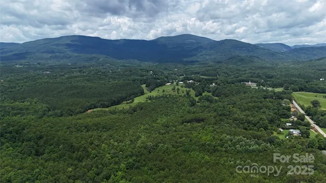 $369,900 | 221 Flat Branch Trail, Mill Spring, NC 28756