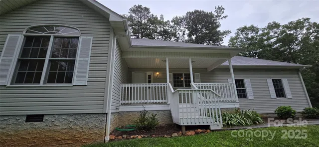 $369,900 | 221 Flat Branch Trail, Mill Spring, NC 28756