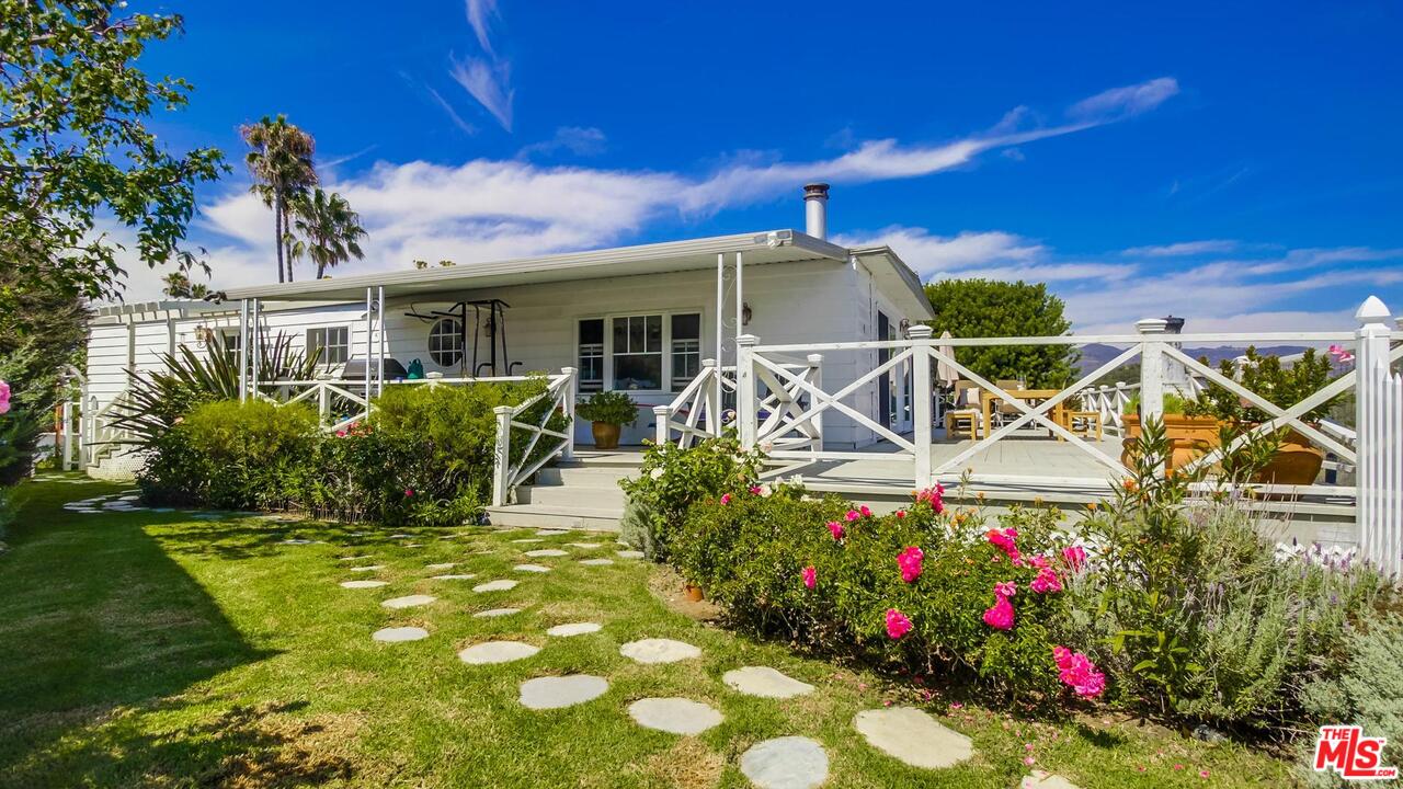 29500 Heathercliff Road, Unit 119 Malibu, CA 90265 - Photo 7 of 47 a view of a house with patio