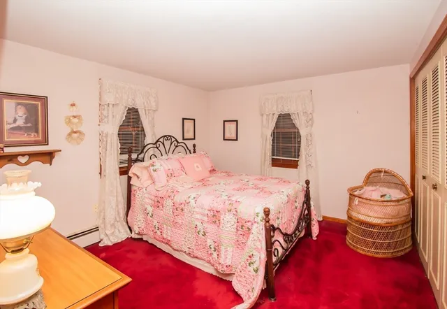 $549,900 | 125 Blackstone Street, Bellingham, MA 02019