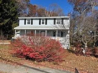 $549,900 | 125 Blackstone Street, Bellingham, MA 02019
