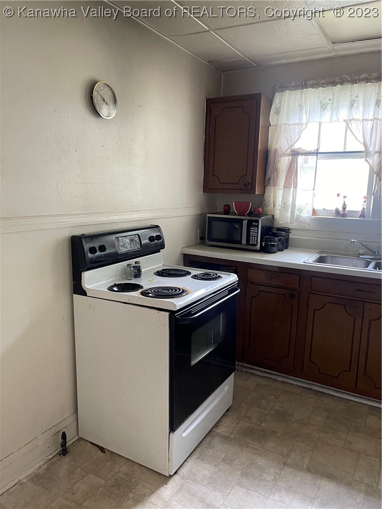 3217 Old Logan Road Logan, WV 25601 - Photo 8 of 20 Gallery Image 8