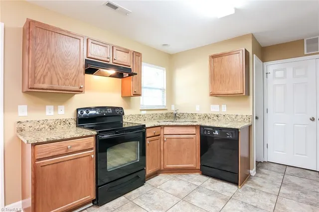 $1,650 | 867 Bitting Hall Circle, Rural Hall, NC 27045