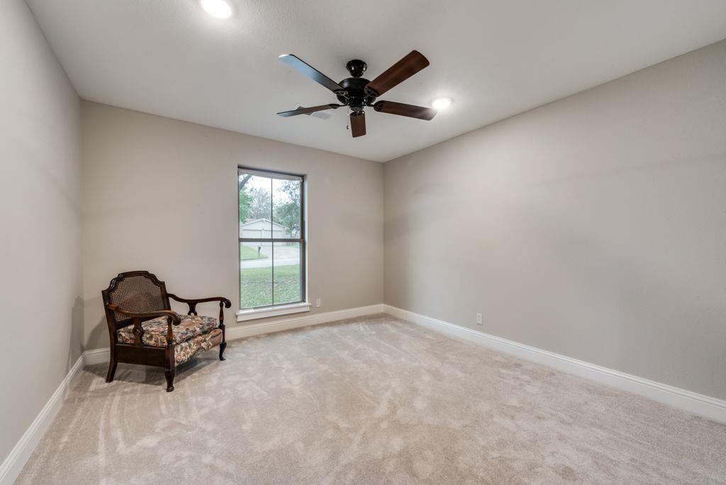 1225 Augusta Road Benbrook, TX 76126 - Photo 17 of 21