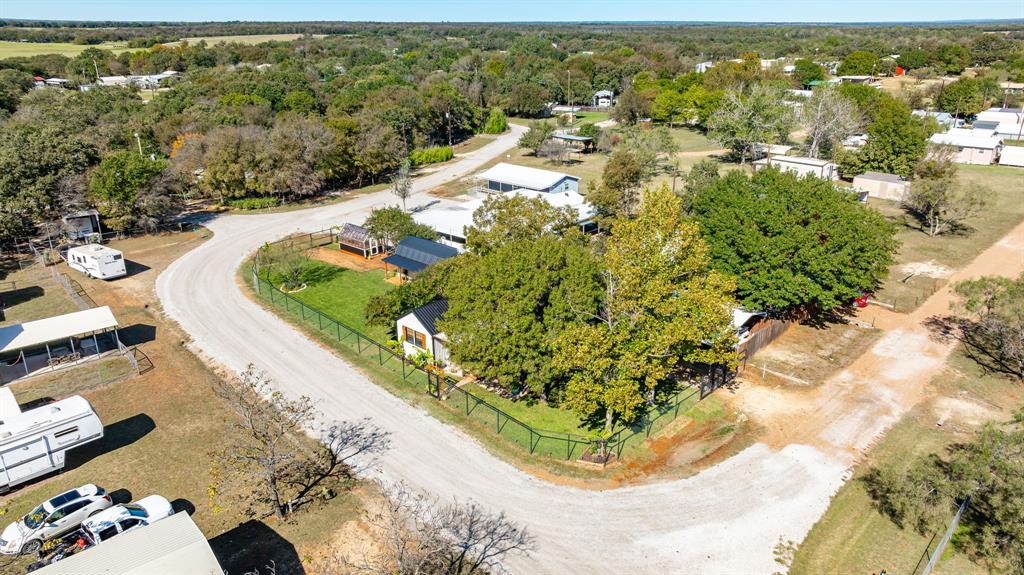 220 Treasure Beach Comanche, TX 76442 - Photo 13 of 39