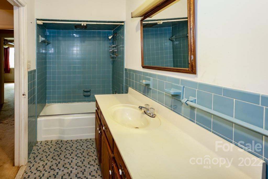 373 Withrow Road Forest City, NC 28043 - Photo 17 of 25 Gallery Image 17