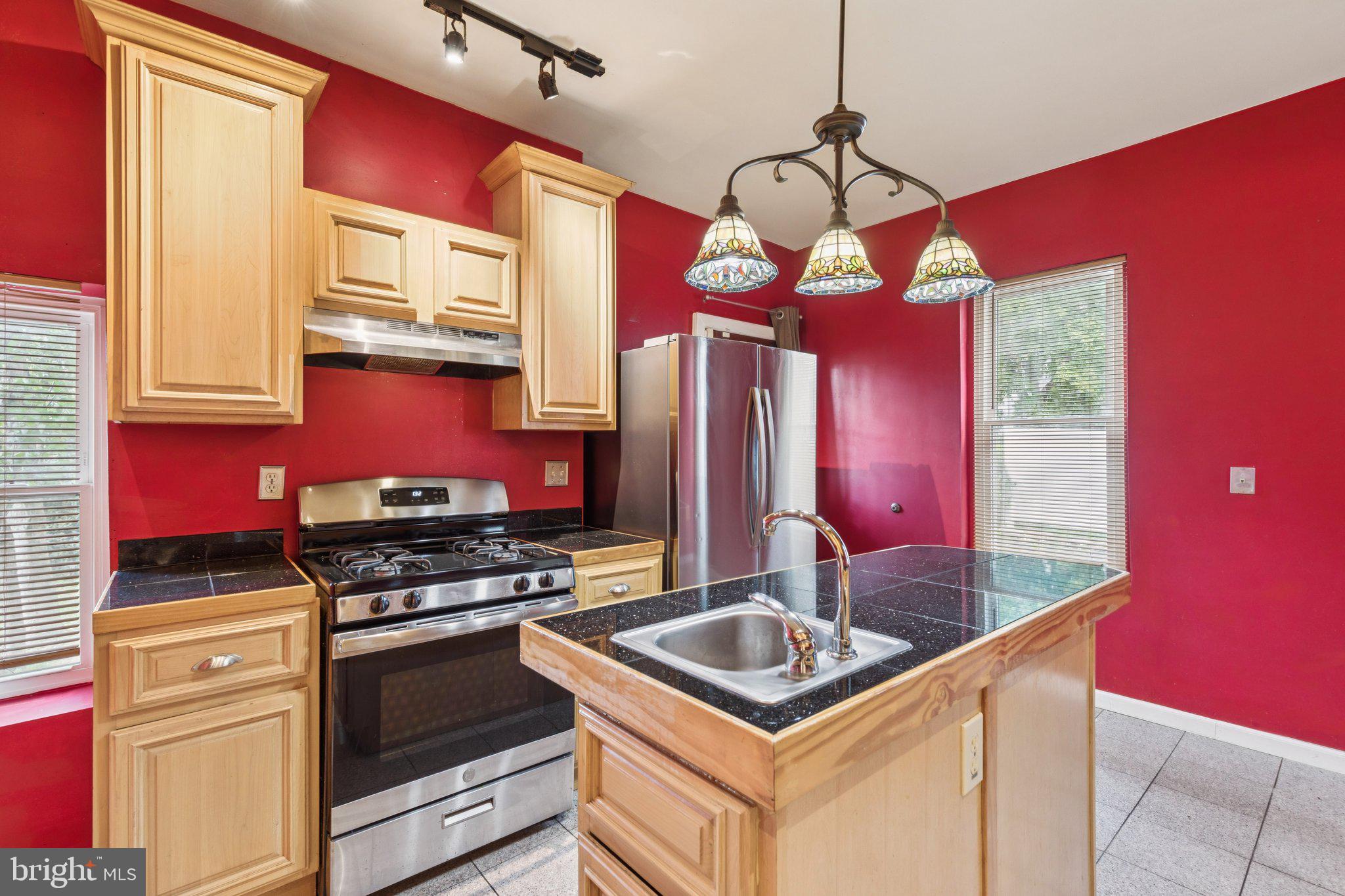 127 West Washington Lane Philadelphia, PA 19144 - Photo 17 of 46