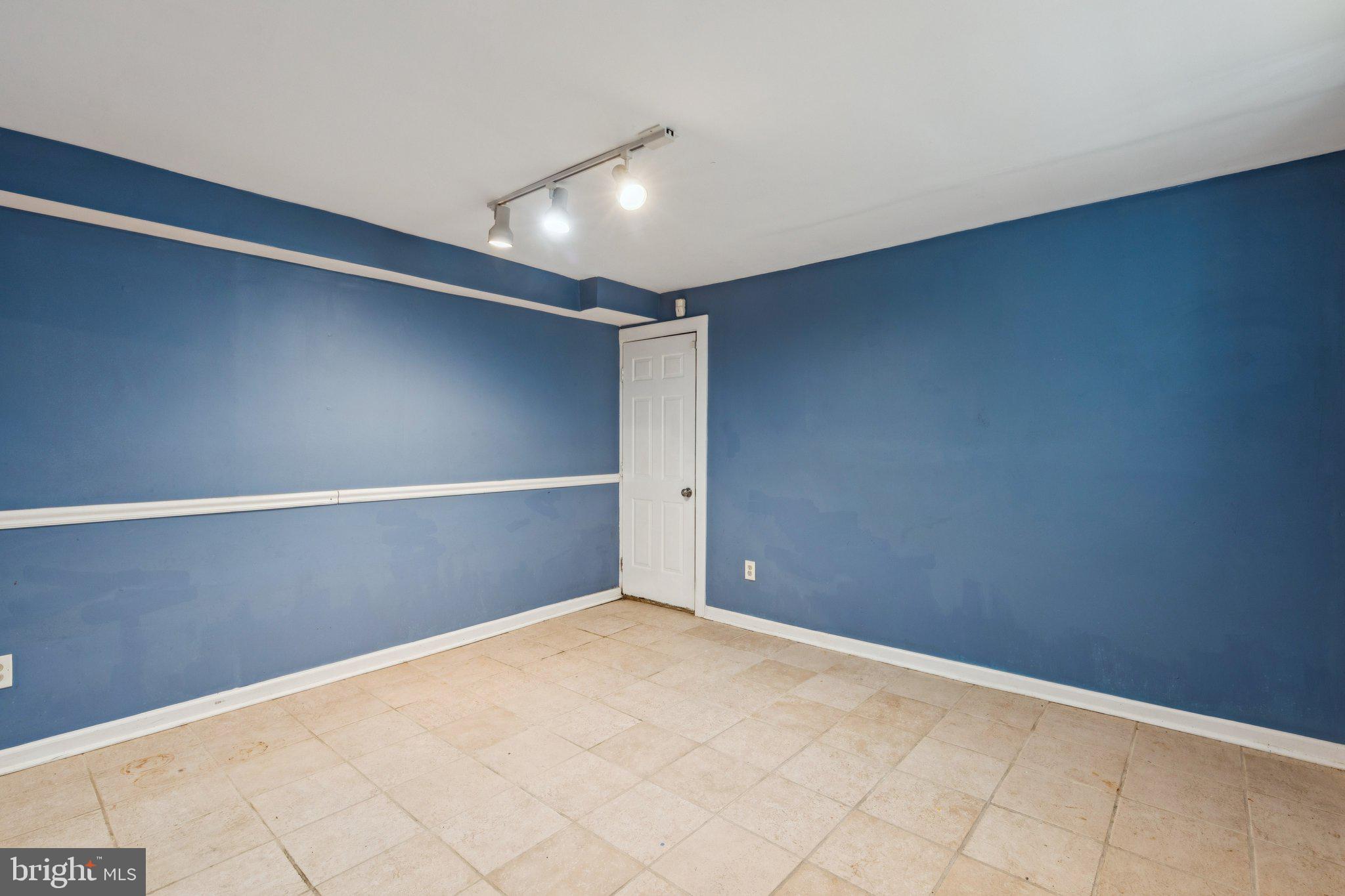 127 West Washington Lane Philadelphia, PA 19144 - Photo 46 of 46