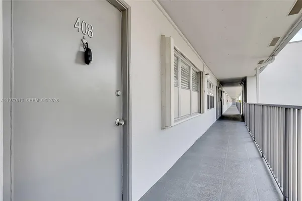 $1,600 | 251 Southwest 132nd Way, Unit 408H, Pembroke Pines, FL 33027