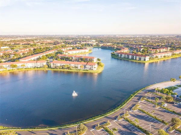 $1,600 | 251 Southwest 132nd Way, Unit 408H, Pembroke Pines, FL 33027