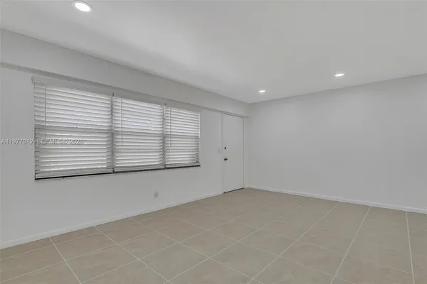 $1,600 | 251 Southwest 132nd Way, Unit 408H, Pembroke Pines, FL 33027