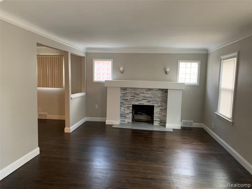 14203 Stahelin Road Detroit, MI 48223 - Photo 2 of 12
