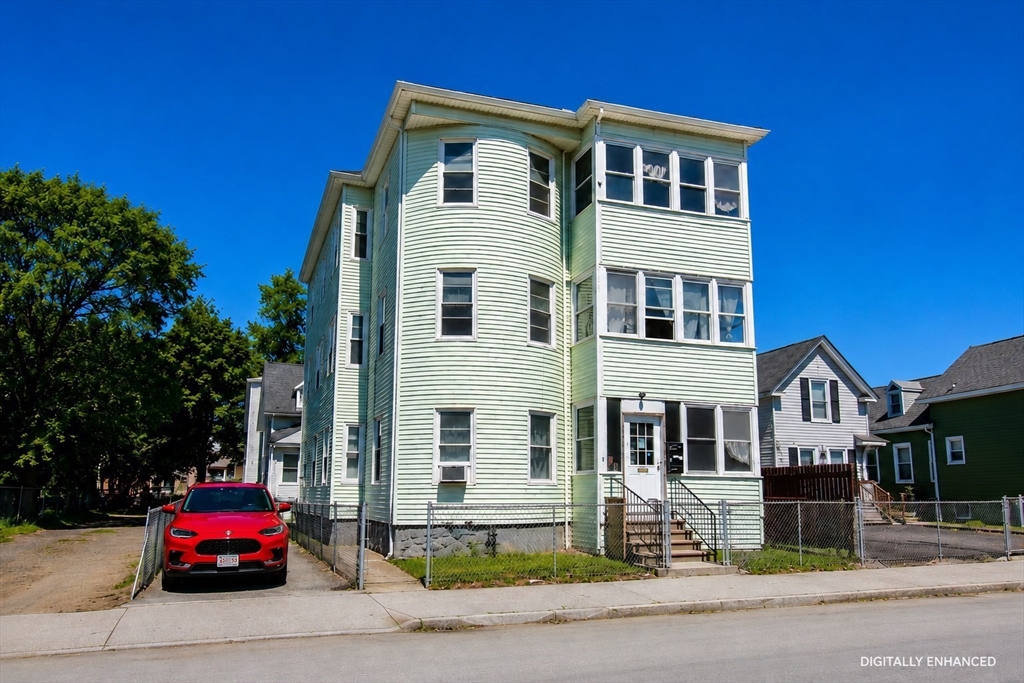 8 Douglas Street Worcester, MA 01603 - Photo 2 of 42