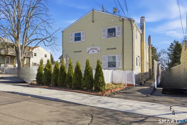 $435,000 | 1 Phillips Street, Unit 4, Norwalk, CT 06850
