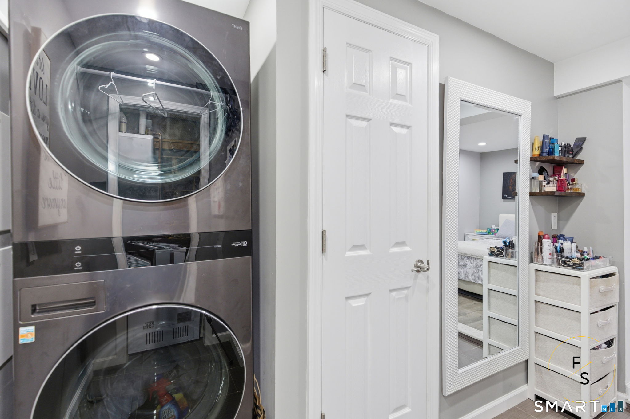 1 Phillips Street, Unit 4 Norwalk, CT 06850 - Photo 22 of 35 a utility room with a washer and dryer