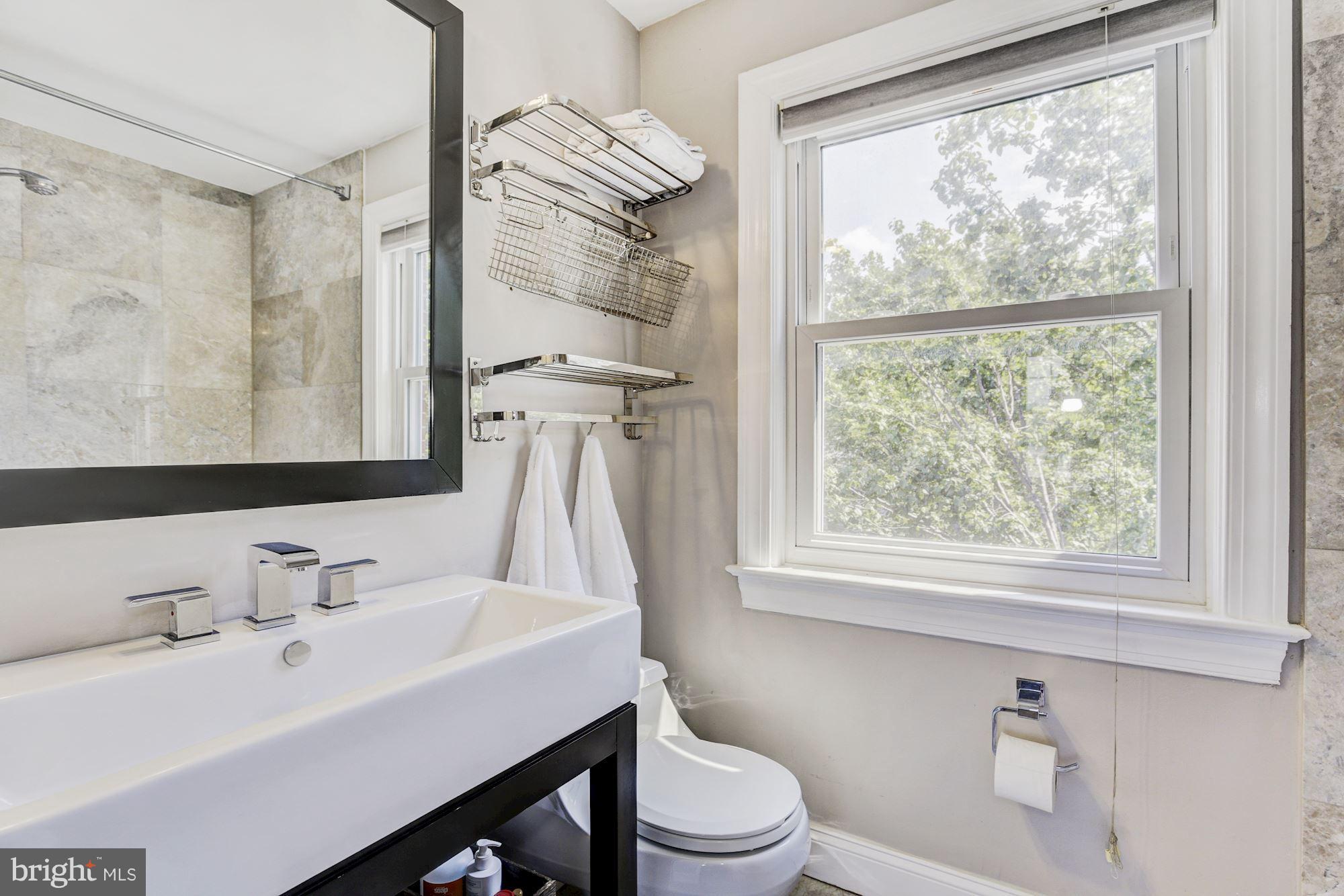 1404 Foxhall Road Northwest Washington, DC 20007 - Photo 12 of 29 Bath (Master)