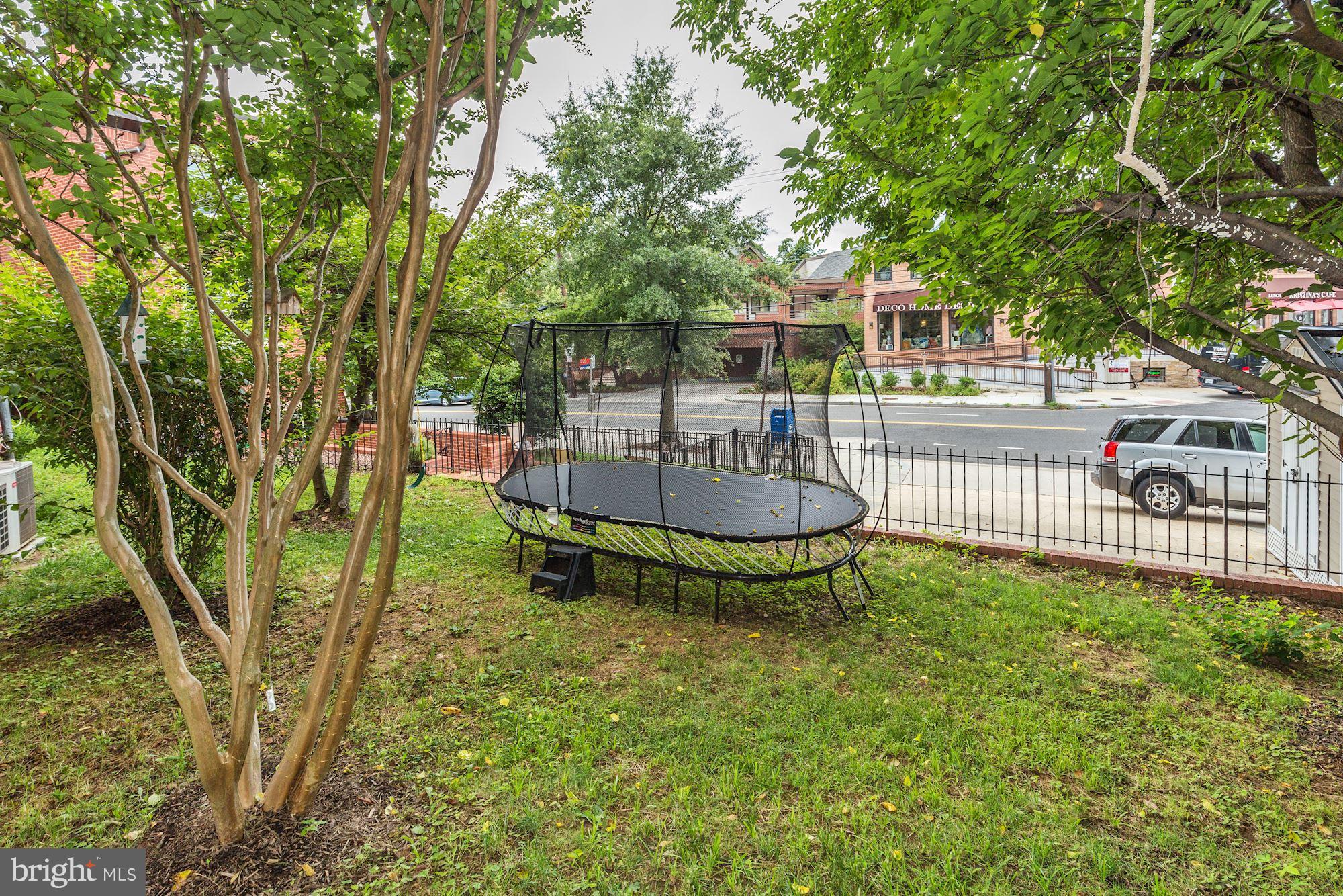 1404 Foxhall Road Northwest Washington, DC 20007 - Photo 22 of 29 Fenced-In Backyard