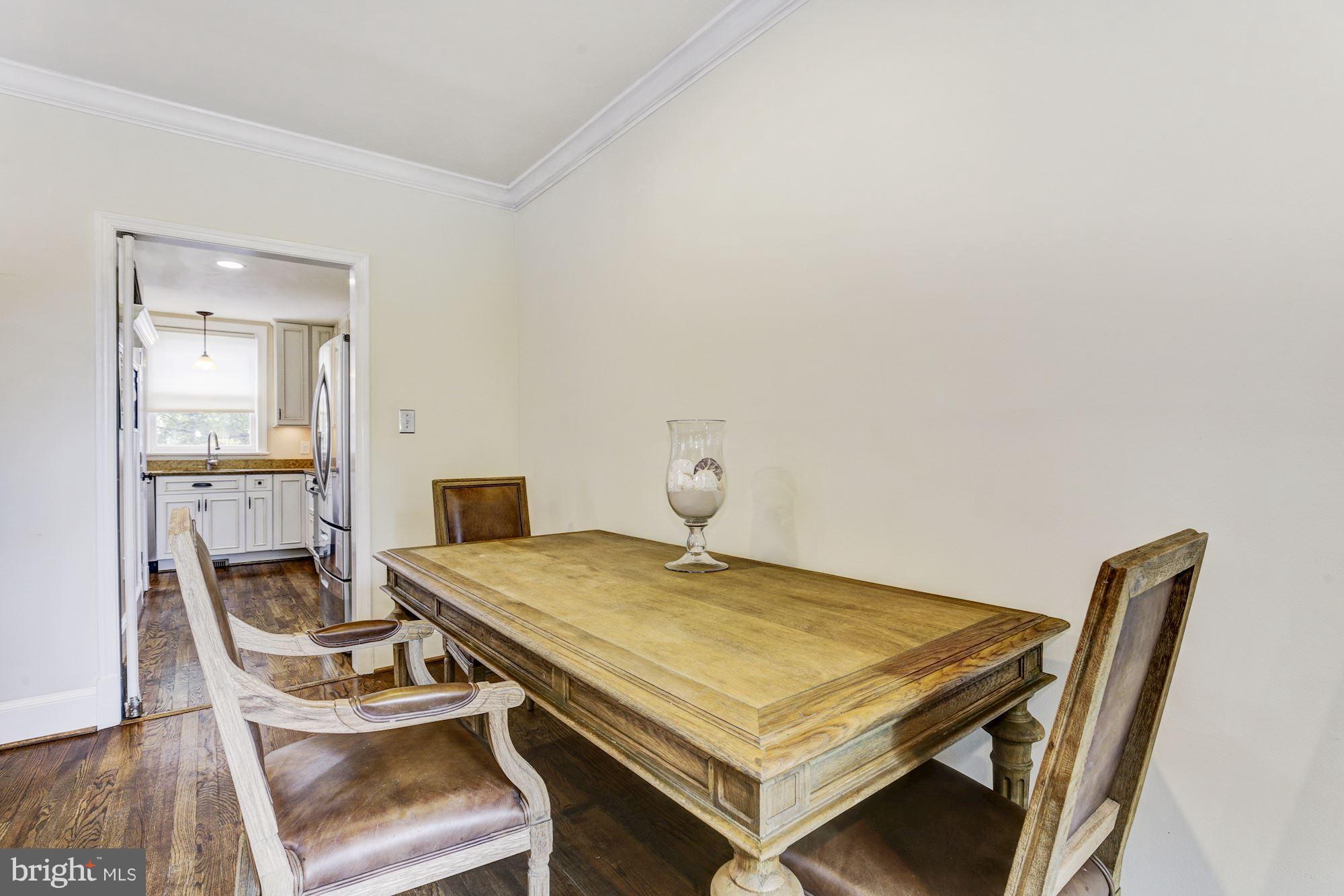 1404 Foxhall Road Northwest Washington, DC 20007 - Photo 5 of 29 Dining Room